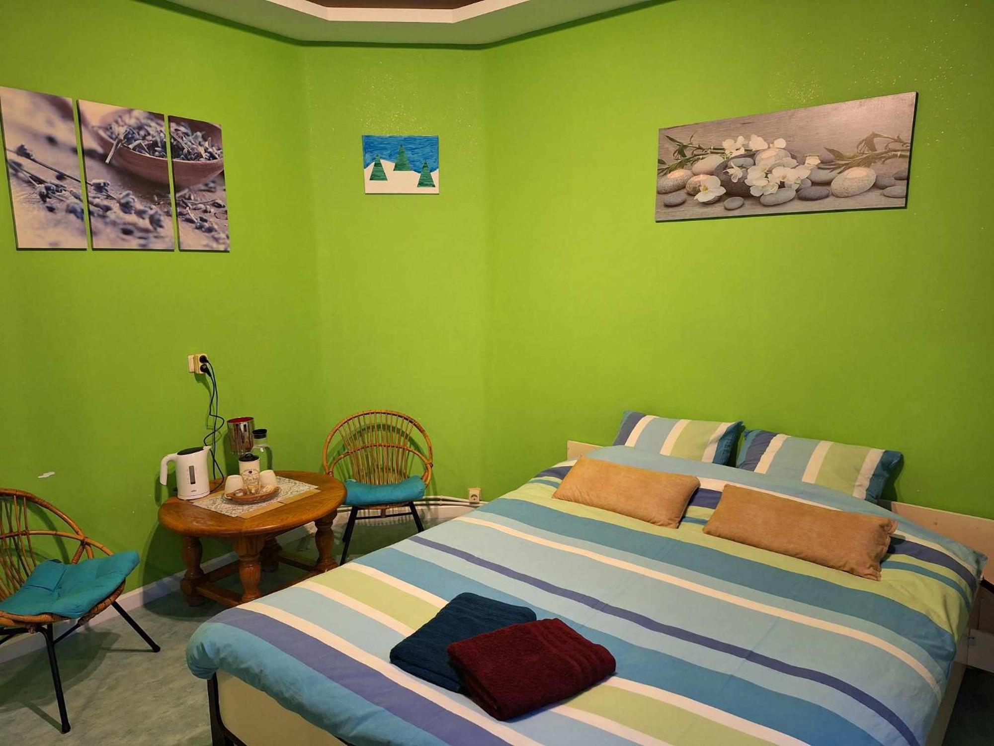 Simpele Slaapkamer Geraardsbergen Esterno foto
